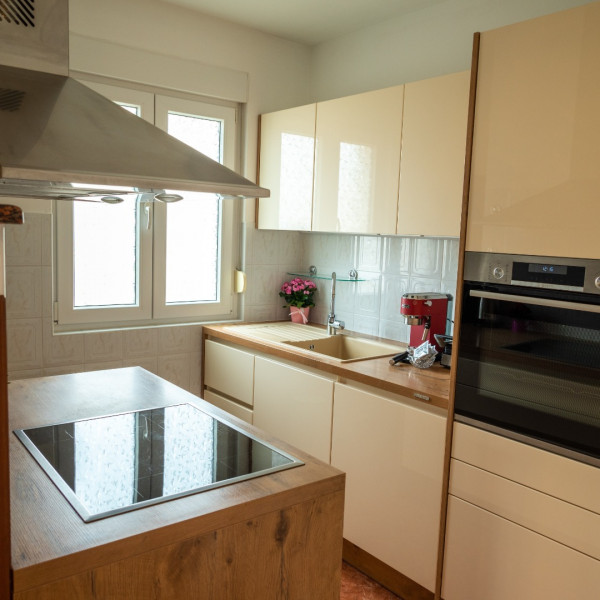 Kitchen, Holiday apartments Alina & Mia, Holiday apartments Alina & Mia near the sea and the center of Pula, Istria, Croatia Pula