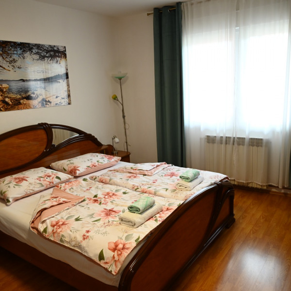 Bedrooms, Holiday apartments Alina & Mia, Holiday apartments Alina & Mia near the sea and the center of Pula, Istria, Croatia Pula